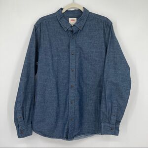 Levi's Button Front Chambray Blue Long Sleeve Cuffed Pointed Collar Shirt